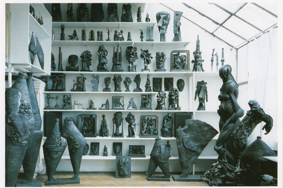 pohlednice: Ateliér Petra Císařovského; foto: H. Hamplová